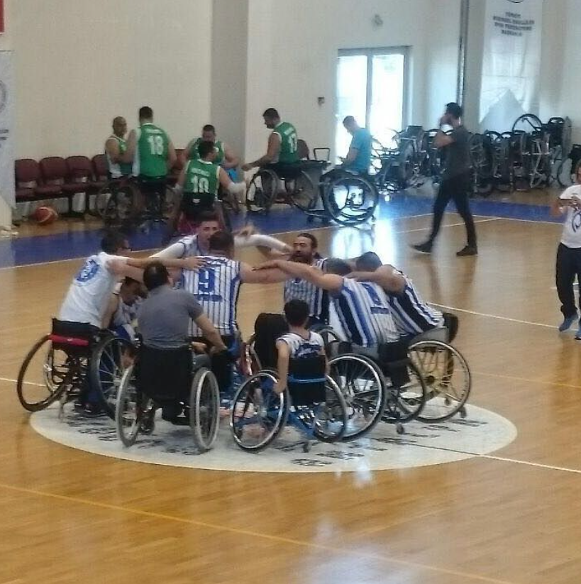 Tekerlekli Sandalye Basketbol Takımımız, adını finale v